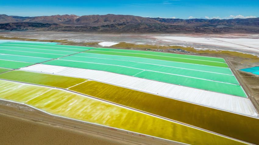 Lithium fields in northern Argentina. Lithium is commonly used for electric vehicle batteries, mobile devices and grid-scale energy storage. ©Shutterstock/Freedom_wanted