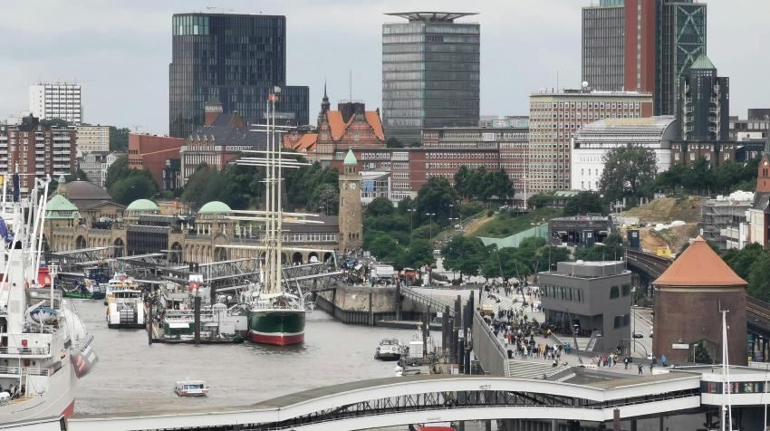 The river Elbe in the city of Hamburg, Germany. Ed Alvarado/Pexels