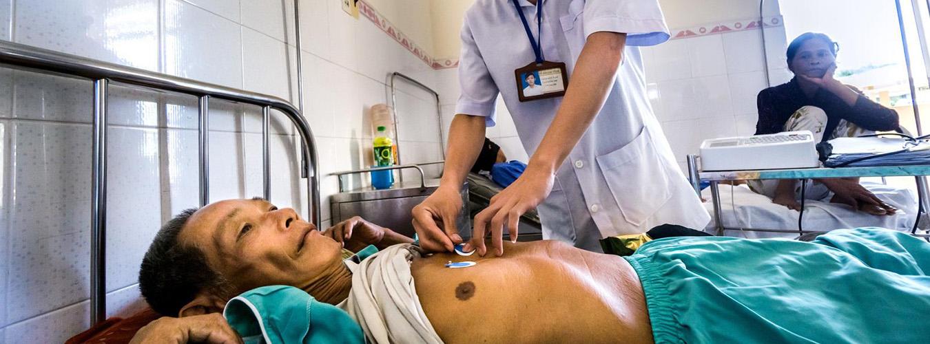 A man gets tested for cardiovascular disease