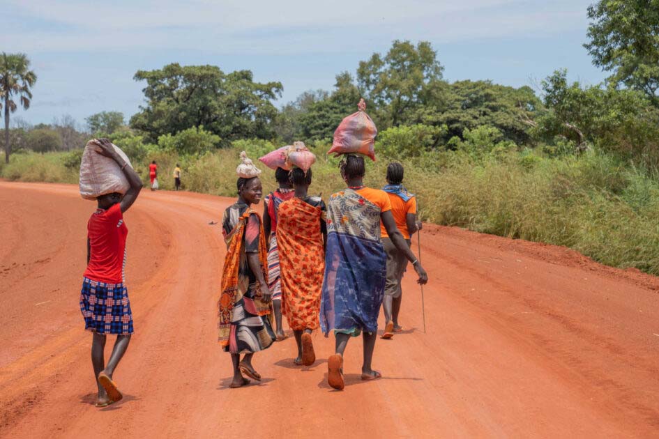 women going to markets